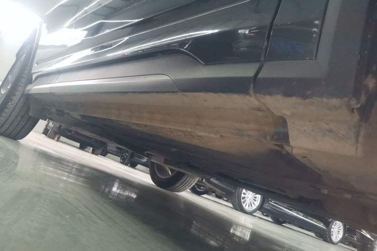 Used Lynk & Co 01 2023 2.0TD Two-Wheel Drive Asian Games Edition Right Side Sill
