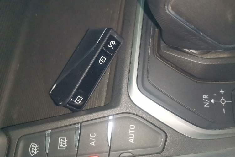Used Lynk & Co 01 2023 2.0TD Two-Wheel Drive Asian Games Edition Vehicle Key