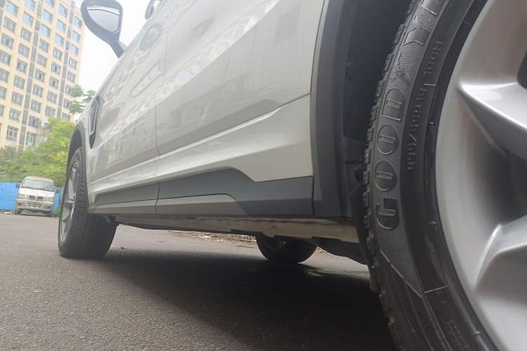 Used Lynk & Co 01 2023 2.0TD Two-Wheel Drive Asian Games Edition Left Side Sill