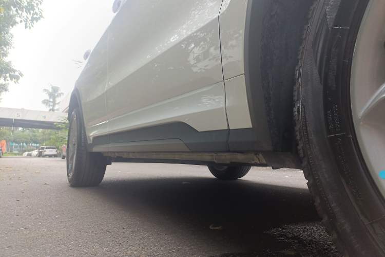 Used Lynk & Co 01 2023 2.0TD Two-Wheel Drive Asian Games Edition Right Side Sill