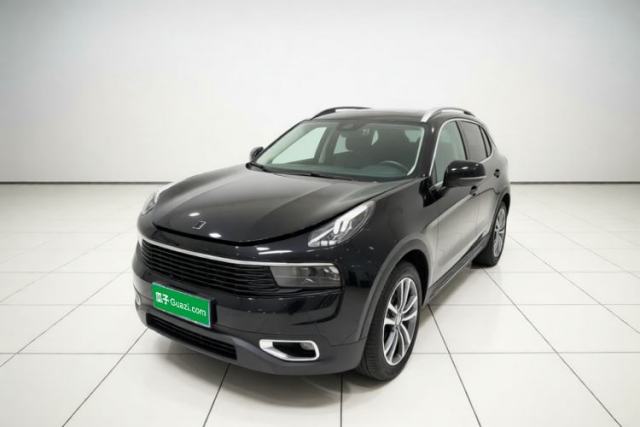 Lynk & Co 01 2017 2.0T Two-Wheel Drive Pro Edition с пробегом