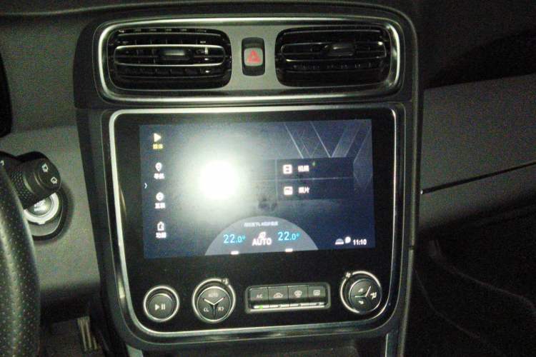 Used Lynk & Co 01 2017 2.0T Four-Wheel Drive Pro Edition Audio And AC Panel