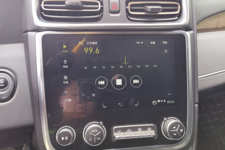 Used Lynk & Co 01 2017 2.0T Two-Wheel Drive Pro Edition Audio And AC Panel