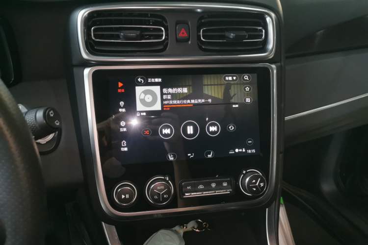 Used Lynk & Co 01 2017 2.0T Four-Wheel Drive Pro Edition Audio And AC Panel