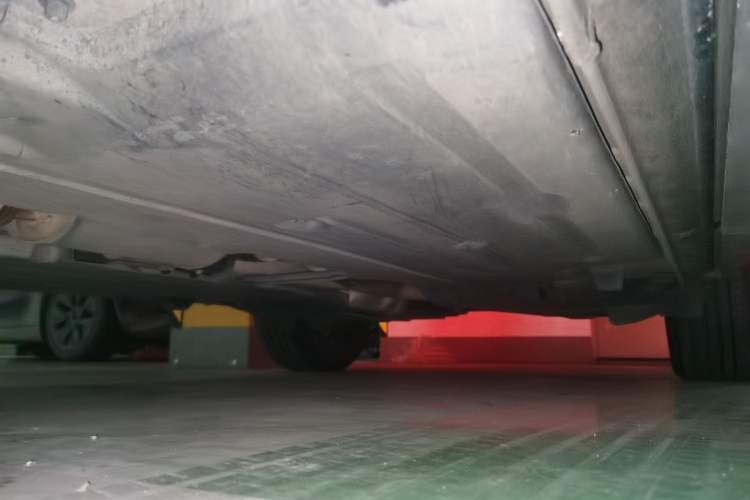 Used Lynk & Co 01 2017 2.0T Four-Wheel Drive Pro Edition Chassis Front Left