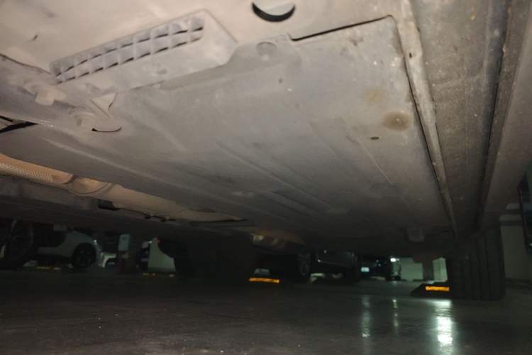 Used Lynk & Co 01 2017 2.0T Two-Wheel Drive Pro Edition Chassis Front Left