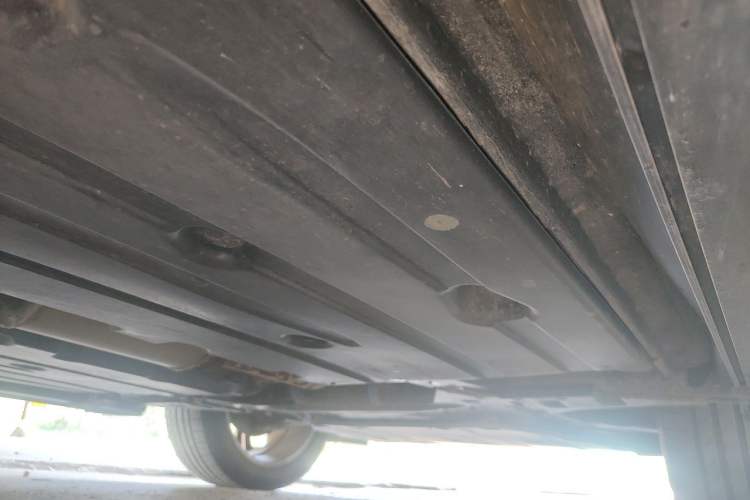 Used Lynk & Co 01 2017 2.0T Two-Wheel Drive Pro Edition Chassis Front Right