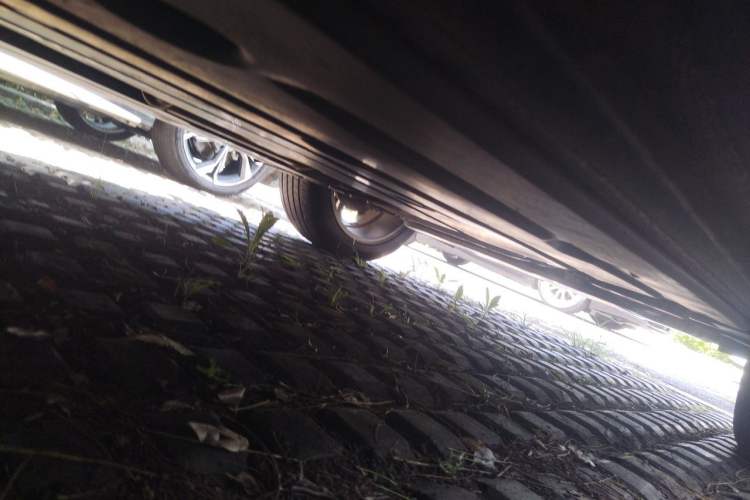 Used Lynk & Co 01 2017 2.0T Two-Wheel Drive Pro Edition Chassis Front Right