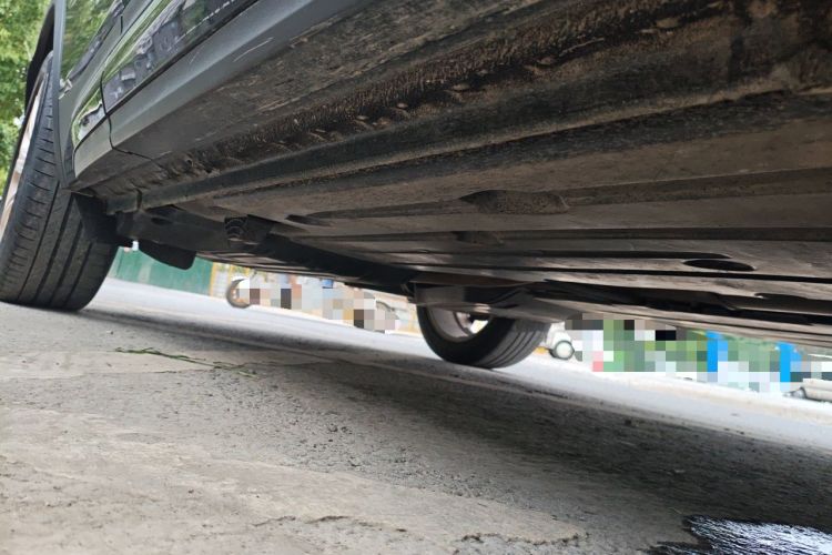 Used Lynk & Co 01 2017 2.0T Two-Wheel Drive Pro Edition Chassis Front Right