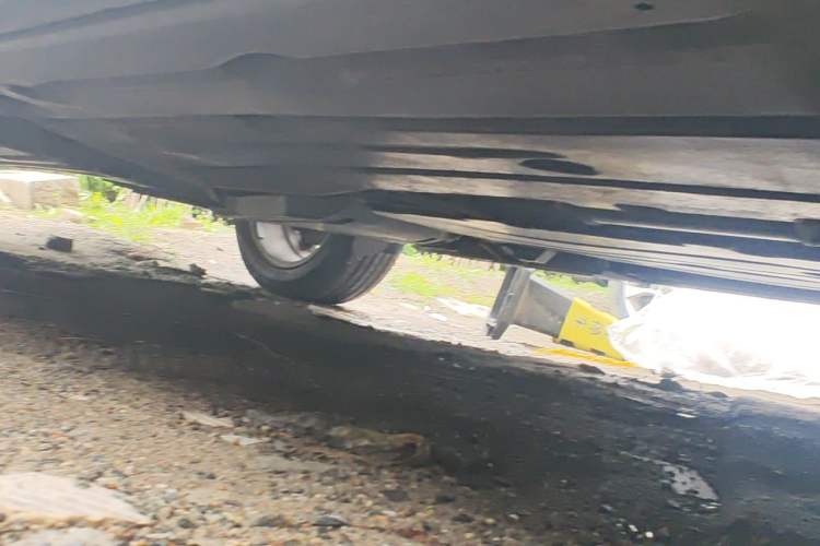 Used Lynk & Co 01 2017 2.0T Two-Wheel-Drive Version Chassis Front Right