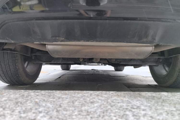 Used Lynk & Co 01 2017 2.0T Two-Wheel-Drive Version Chassis Rear