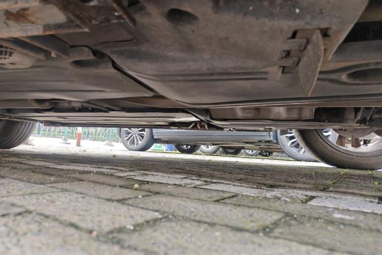 Used Lynk & Co 01 2017 2.0T Two-Wheel Drive Zhaopu Version Chassis Rear Left