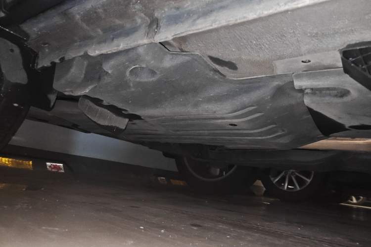 Used Lynk & Co 01 2017 2.0T Two-Wheel Drive Pro Edition Chassis Rear Left