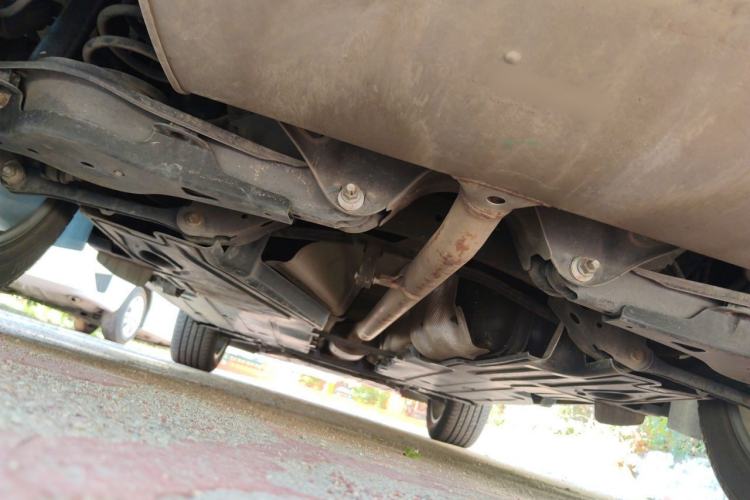 Used Lynk & Co 01 2017 2.0T Two-Wheel-Drive Version Chassis Rear