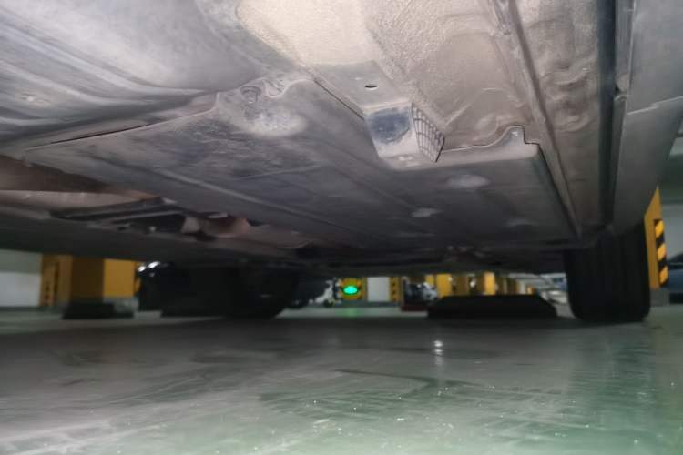 Used Lynk & Co 01 2017 2.0T Four-Wheel Drive Pro Edition Chassis Rear Right