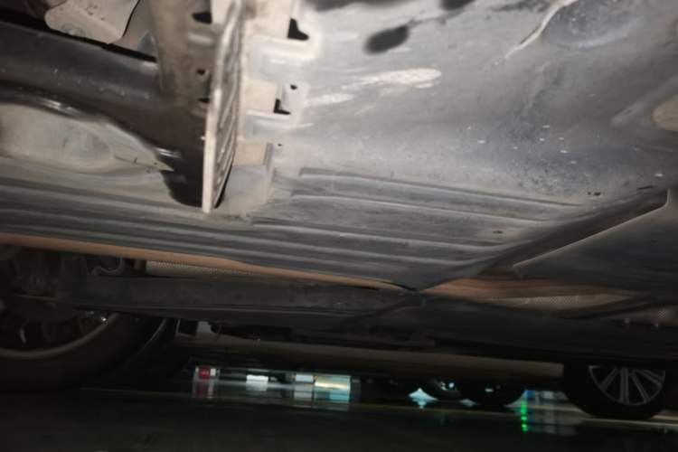 Used Lynk & Co 01 2017 2.0T Two-Wheel Drive Pro Edition Chassis Rear Right
