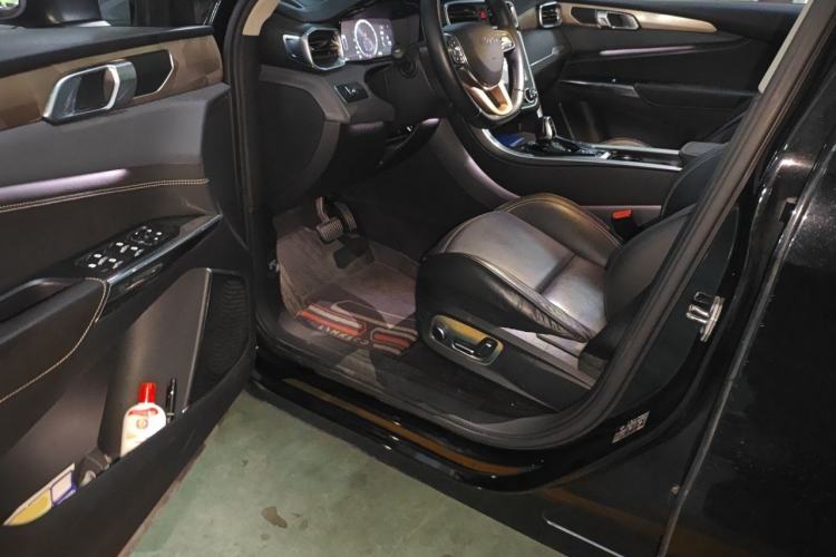 Used Lynk & Co 01 2017 2.0T Two-Wheel Drive Pro Edition Driver Seat
