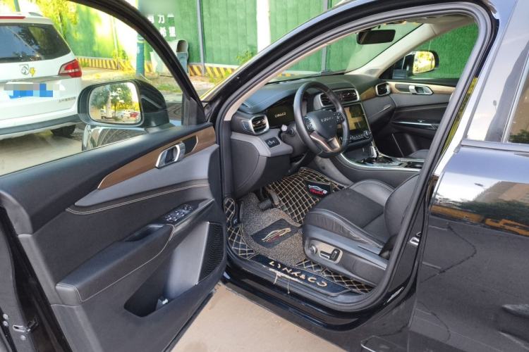 Used Lynk & Co 01 2017 2.0T Two-Wheel Drive Pro Edition Driver Seat