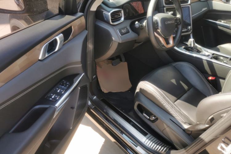 Used Lynk & Co 01 2017 2.0T Two-Wheel-Drive Version Driver Seat