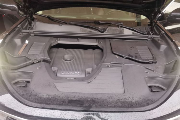 Used Lynk & Co 01 2017 2.0T Two-Wheel Drive Pro Edition Engine Bay