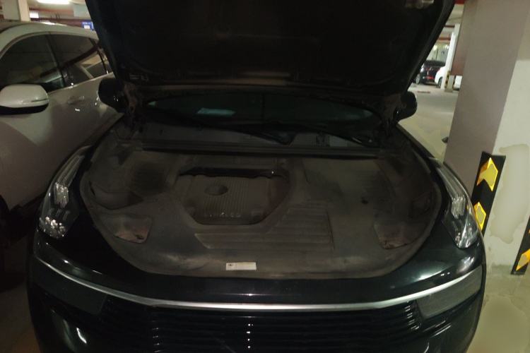 Used Lynk & Co 01 2017 2.0T Two-Wheel Drive Pro Edition Engine Bay