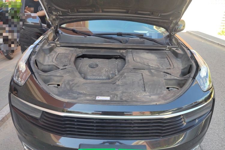 Used Lynk & Co 01 2017 2.0T Two-Wheel Drive Pro Edition Engine Bay