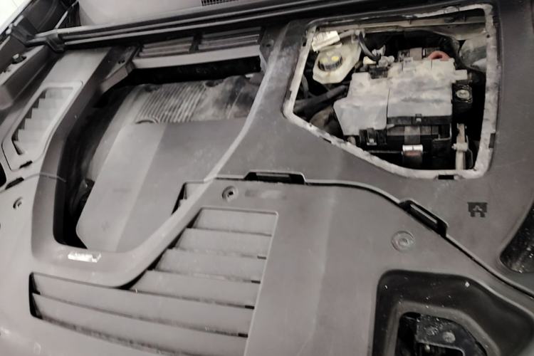 Used Lynk & Co 01 2017 2.0T Two-Wheel Drive Pro Edition Engine Bay