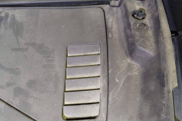 Used Lynk & Co 01 2017 2.0T Two-Wheel Drive Pro Edition Engine Bay Left