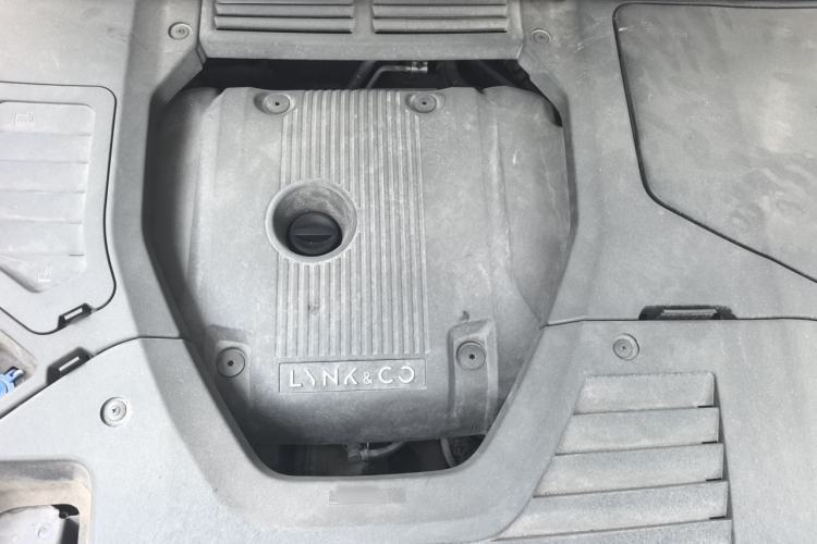 Used Lynk & Co 01 2017 2.0T Two-Wheel Drive Pro Edition Engine Bay