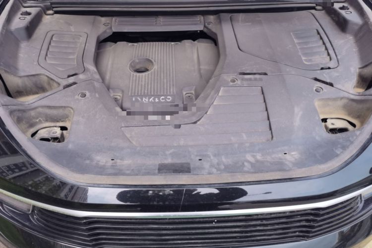 Used Lynk & Co 01 2017 2.0T Two-Wheel Drive Pro Edition Engine Bay