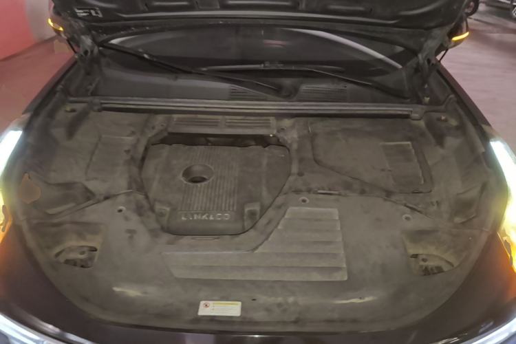 Used Lynk & Co 01 2017 2.0T Two-Wheel Drive Pro Edition Engine Bay