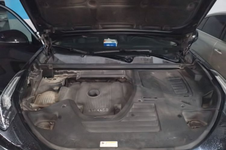 Used Lynk & Co 01 2017 2.0T Two-Wheel Drive Pro Edition Engine Bay