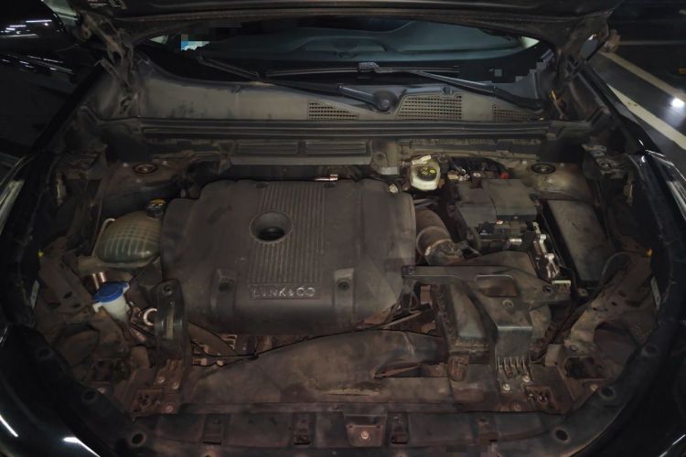 Used Lynk & Co 01 2017 2.0T Two-Wheel Drive Pro Edition Engine Bay