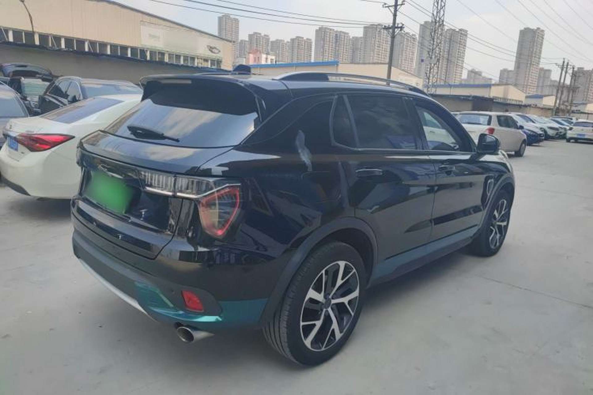 Used Lynk & Co 01 2017 2.0T Four-Wheel Drive Pro Edition Exterior 4