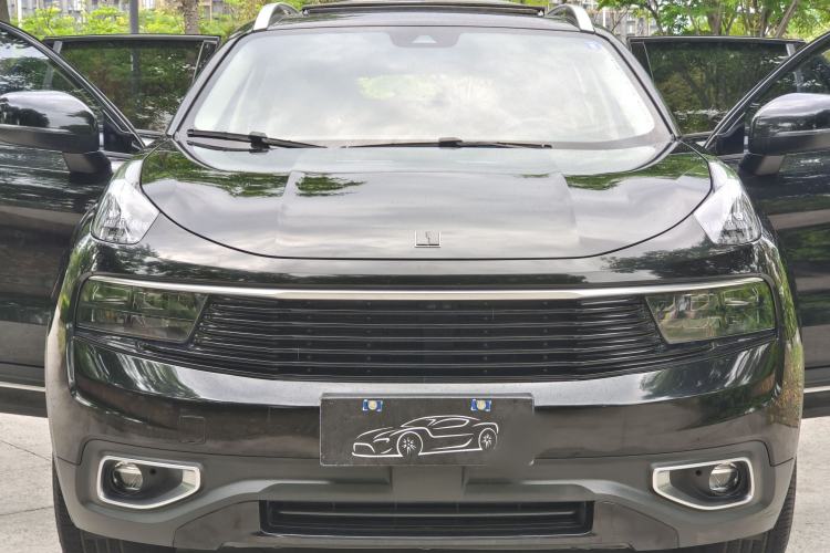 Used Lynk & Co 01 2017 2.0T Two-Wheel Drive Pro Edition Exterior 4