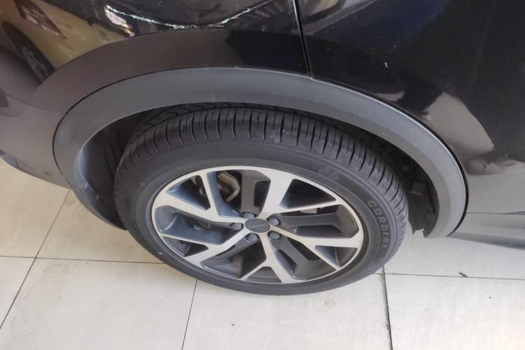 Used Lynk & Co 01 2017 2.0T Four-Wheel Drive Pro Edition Exterior 5