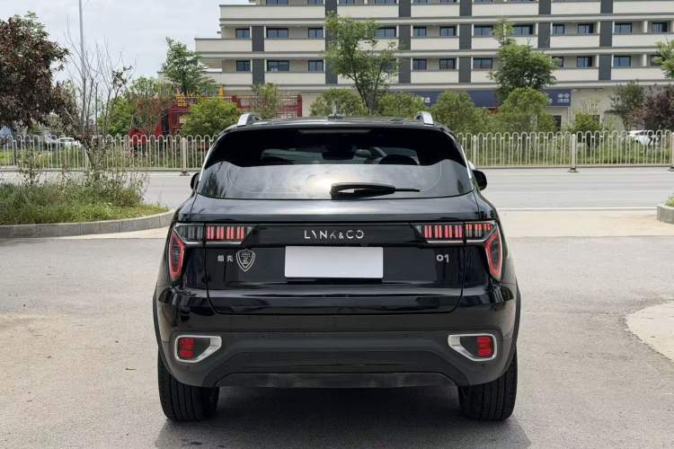 Used Lynk & Co 01 2017 2.0T Two-Wheel-Drive Version Exterior 6