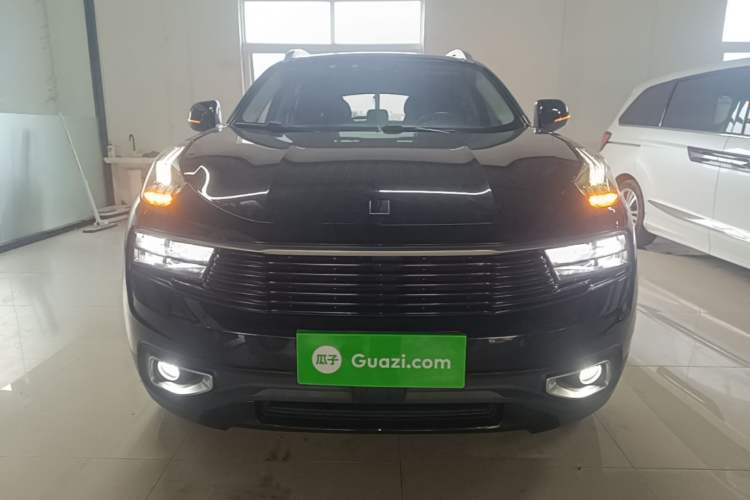 Used Lynk & Co 01 2017 2.0T Two-Wheel Drive Pro Edition Front