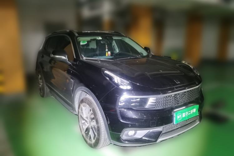Used Lynk & Co 01 2017 2.0T Four-Wheel Drive Pro Edition Front Right 45 Deg