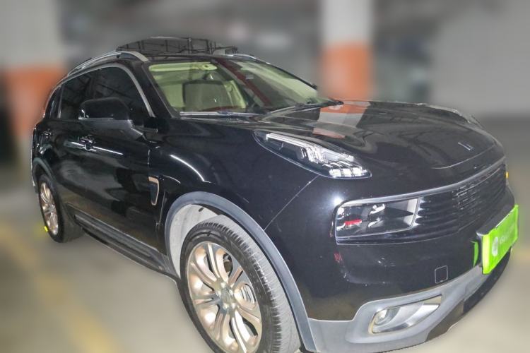 Used Lynk & Co 01 2017 2.0T Two-Wheel Drive Pro Edition Front Right 45 Deg