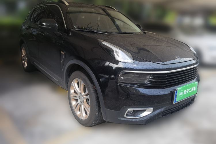 Used Lynk & Co 01 2017 2.0T Two-Wheel Drive Pro Edition Front Right 45 Deg