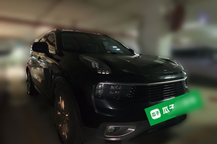 Used Lynk & Co 01 2017 2.0T Two-Wheel Drive Pro Edition Front Right 45 Deg