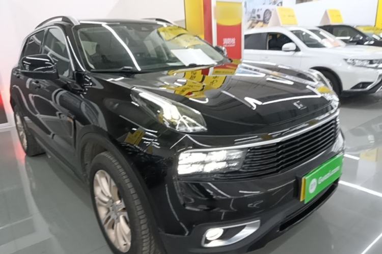 Used Lynk & Co 01 2017 2.0T Two-Wheel Drive Pro Edition Front Right 45 Deg
