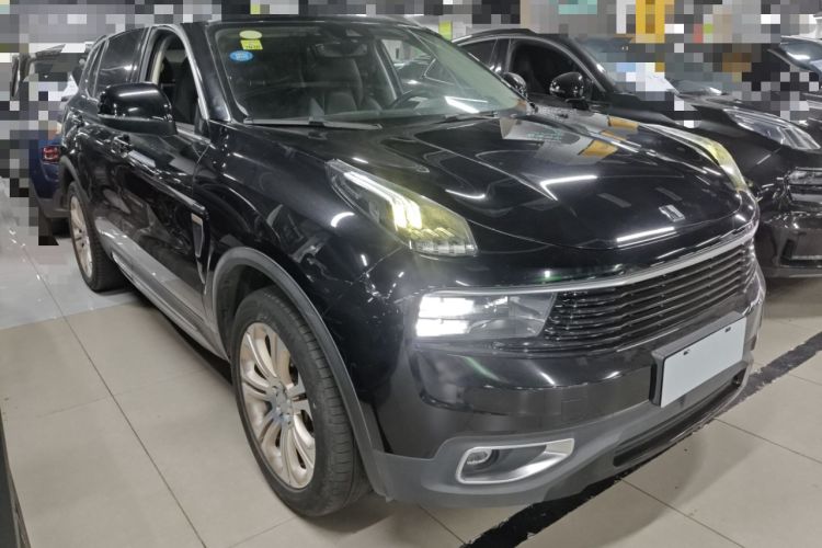 Used Lynk & Co 01 2017 2.0T Two-Wheel Drive Pro Edition Front Right 45 Deg