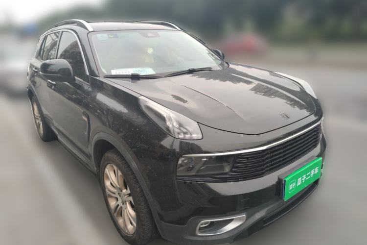 Used Lynk & Co 01 2017 2.0T Two-Wheel Drive Pro Edition Front Right 45 Deg