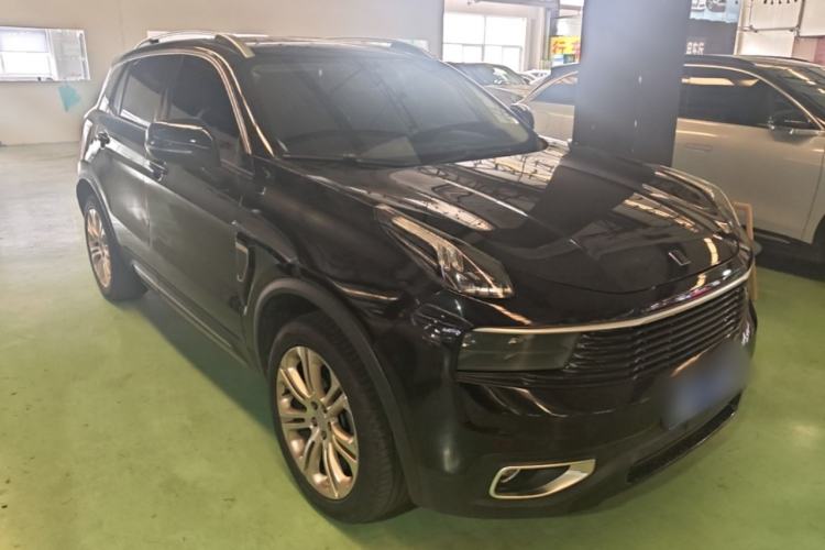 Used Lynk & Co 01 2017 2.0T Two-Wheel Drive Pro Edition Front Right 45 Deg