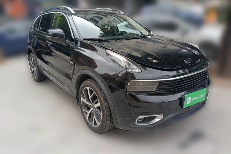 Used Lynk & Co 01 2017 2.0T Two-Wheel Drive Pro Edition Front Right 45 Deg