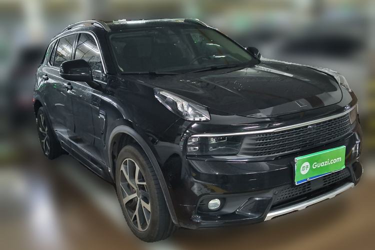 Used Lynk & Co 01 2017 2.0T Four-Wheel Drive Pro Edition Front Right 45 Deg