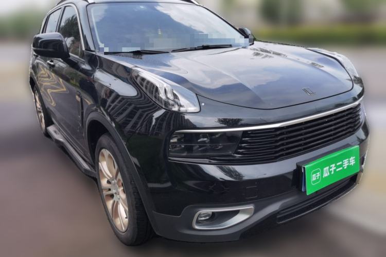Used Lynk & Co 01 2017 2.0T Two-Wheel Drive Pro Edition Front Right 45 Deg