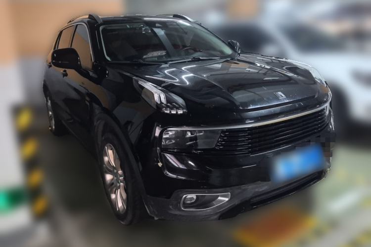 Used Lynk & Co 01 2017 2.0T Two-Wheel Drive Pro Edition Front Right 45 Deg